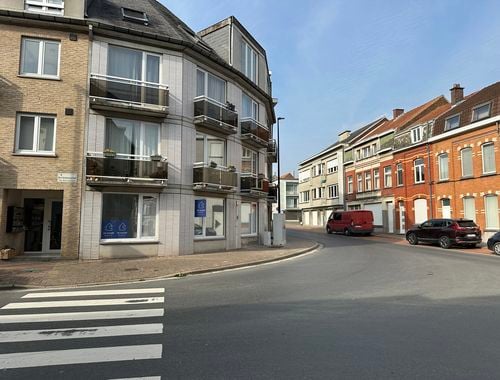                                         Appartement te huur in Ronse, € 650
