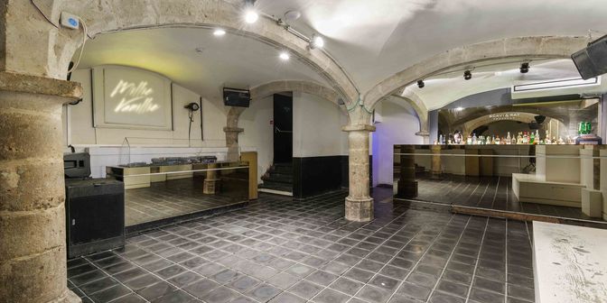 Bien professionnel à vendre à Sint-Niklaasstraat 2, 9000 Gent