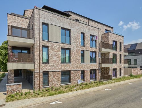                                         Bureaux à vendre à Peer, € 203.550
