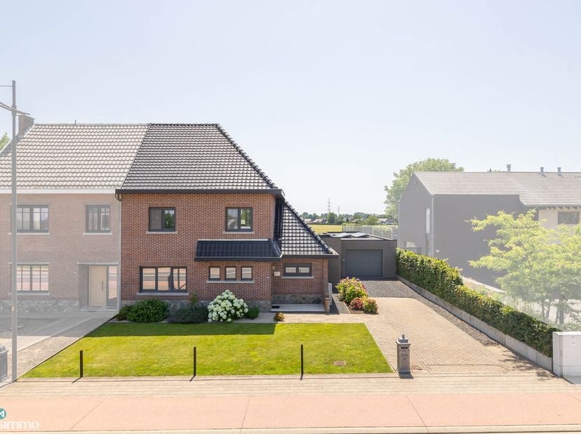 Maison à vendre
                    à 3740 Waltwilder