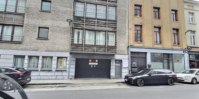 Garage te huur in Rue Keyenveld 68, 1050 Elsene