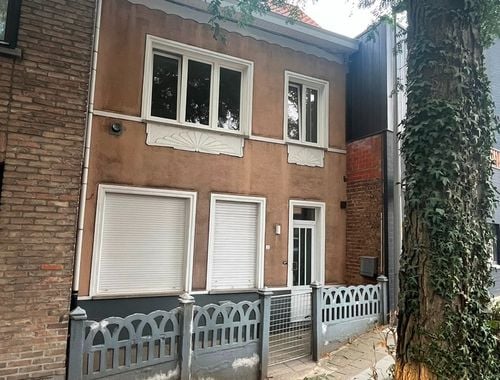                                         Woning te huur in Kortrijk, € 650
