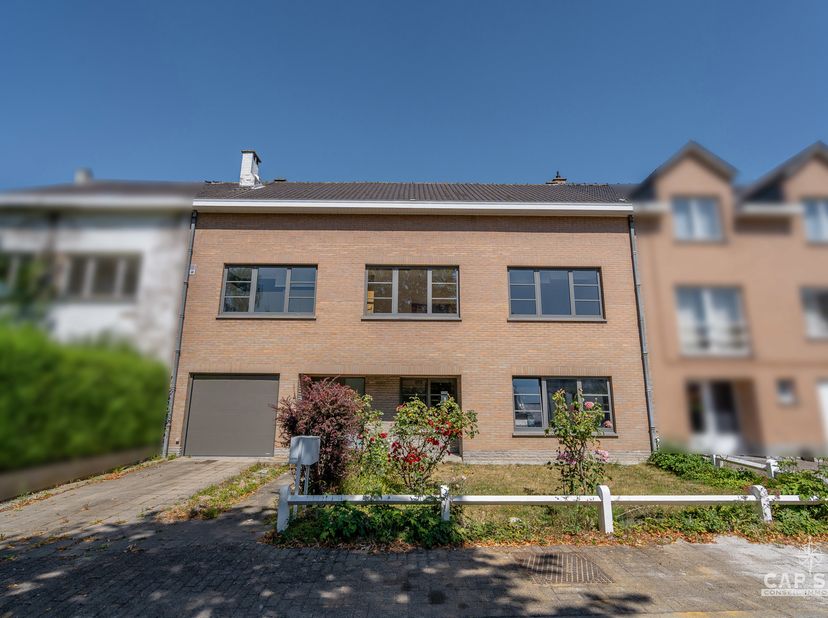 Huis te koop in Clos du Hussard 14,
                    1410 Waterloo