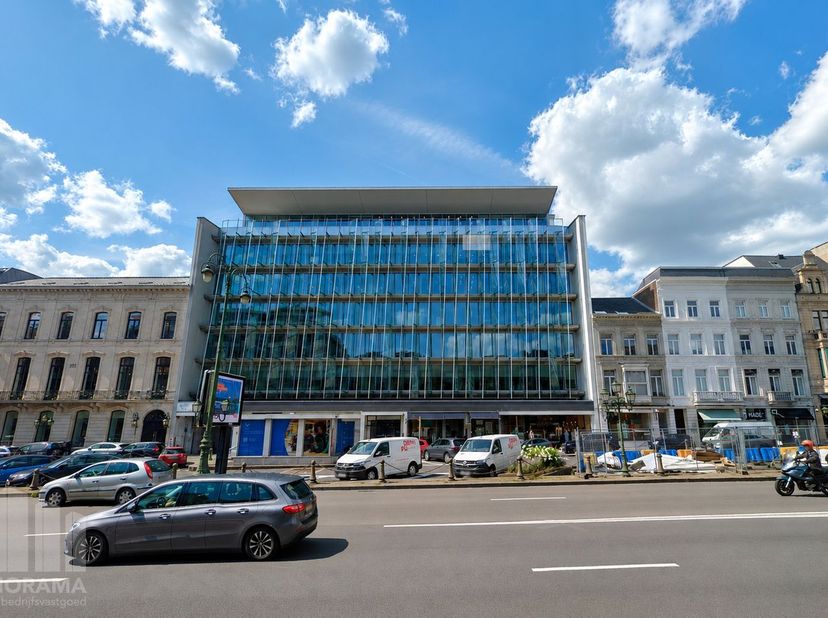 Hoogwaardige kantoorruimte&amp;nbsp;van 319&amp;nbsp;m² in een toekomstgericht en duurzaam kantoorgebouw met flexibele indelingsmogelijkheden. De ligging bied