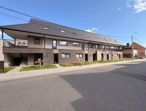                                         Appartement te huur in Baasrode, € 1.050
