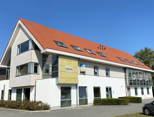                                         Kantoor te huur in Sint-Martens-Latem, € 1.274,17
