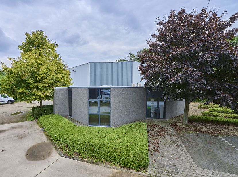 Bedrijfsvastgoed te huur in Ambachtslaan 1033,
                    3990 Peer