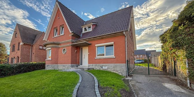Maison à louer à Chaussée de Tournai 123, 7641 Bruyelle