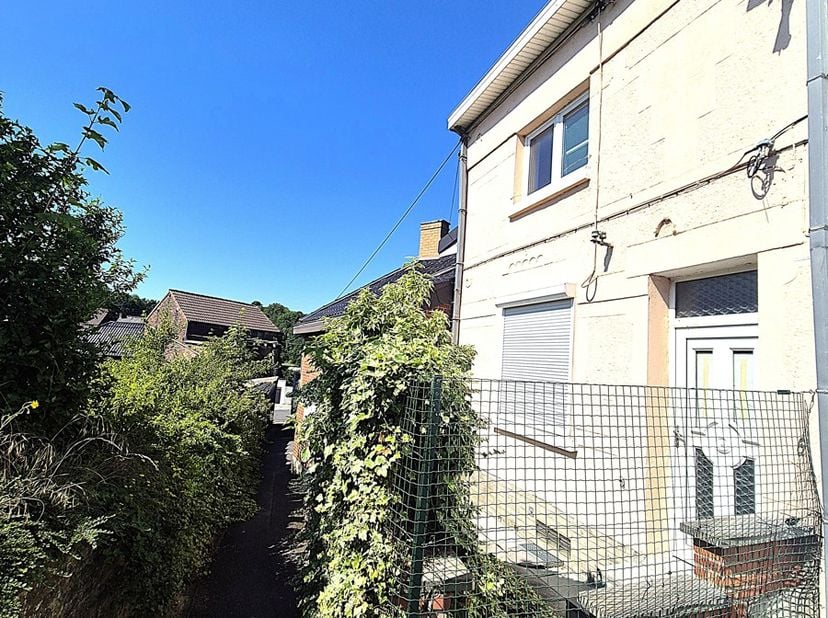 Huis te koop in Ruelle Laron 4,
                    7110 Houdeng-Aimeries