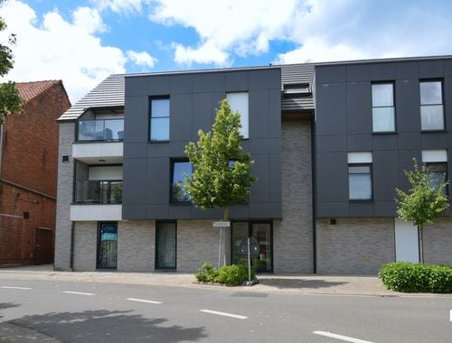                                         Appartement te koop in Westrozebeke, € 214.000
