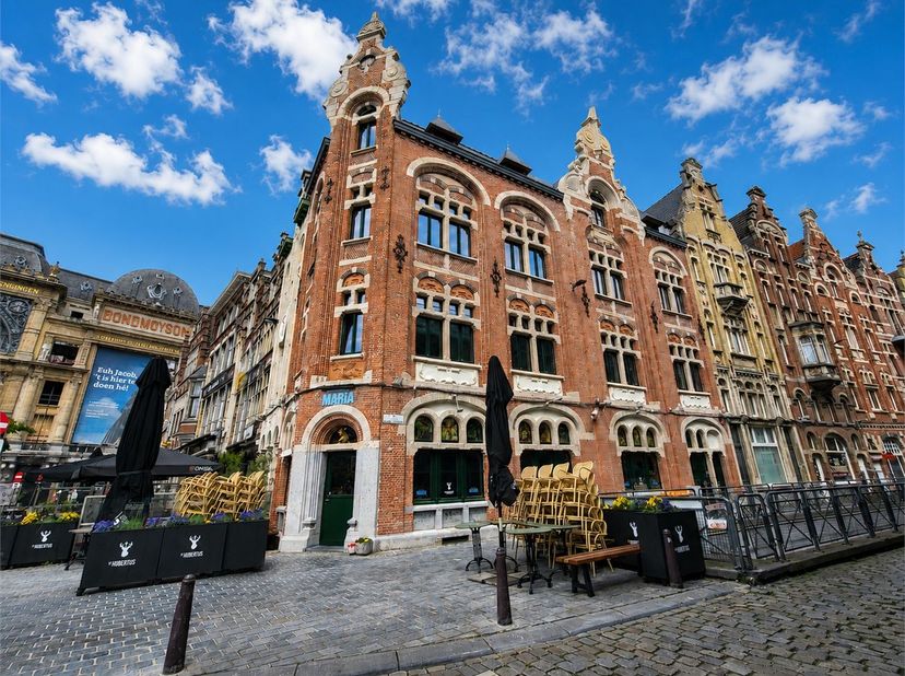 STEL UW KANDIDATUUR VIA KANDIDATUURFICHE via de link  https://www.agencedeville.be/nl/pand/baudelostraat-1-a201-9000-gent (doormailen naar nancy@agenc