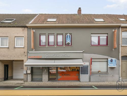                                         Bâtiment commercial à vendre à Deerlijk, € 495.000
