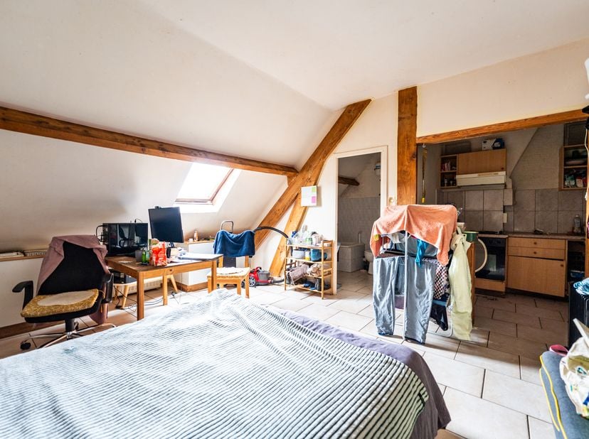 ONDER OPTIE, onder voorbehoud van het compromis. Schrijf u in op www.latouretpetit.be om onze panden te ontvangen voor hun publicatie.<br />
NIVELLES