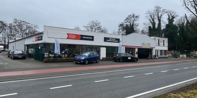 Bien professionnel à vendre à H. Hartlaan 15, 3980 Tessenderlo