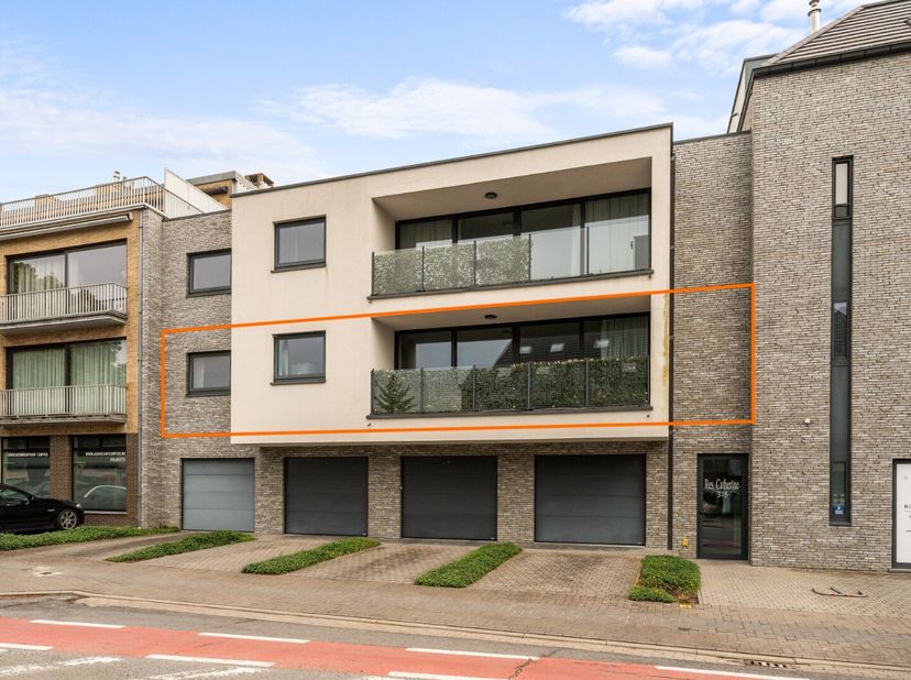 Appartement à louer
                    à 8020 Oostkamp