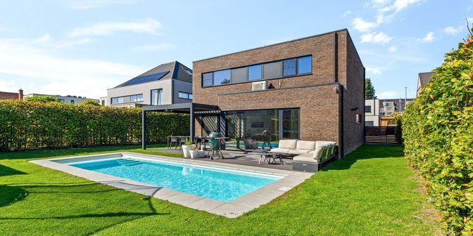 Huis te koop in Burgemeester Dokter Eugeen Roggemanlaan 9, 9190 Stekene