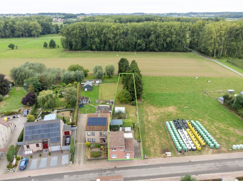 Huis te koop in Hoeledensebaan 102,
                    3471 Hoeleden