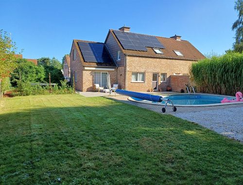                                         Woning te koop in Zepperen, € 365.000
