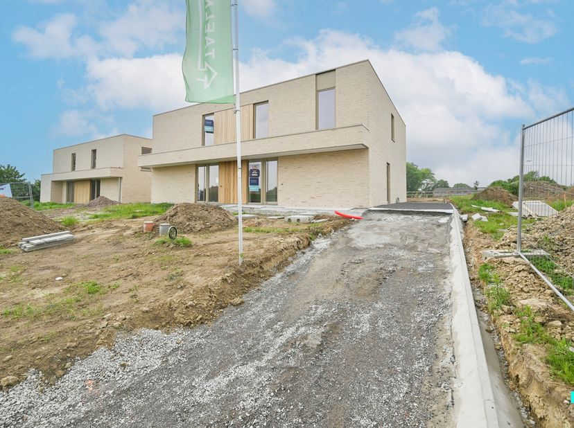 Maison à vendre
                    à 8780 Oostrozebeke