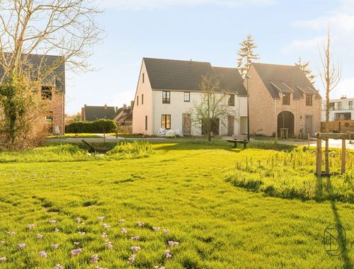                                         Woning te koop in Waregem, € 414.094
