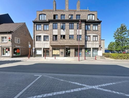                                         Studio avec coin lit à louer à Aalter, € 750
