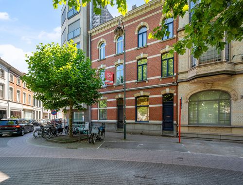                                         Woning te koop in Sint-Niklaas, € 479.000

