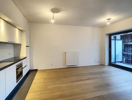                                         Appartement te huur in Sint-Lambrechts-Woluwe, € 1.100
