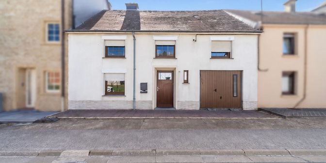 Huis te koop in Rue de la Rigole 127, 6740 Étalle