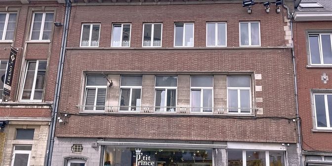 Appartement te koop in Grand'Place 53 1er D, 1400 Nivelles