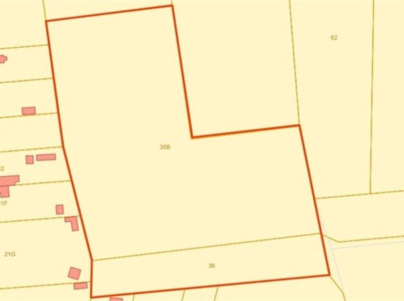Dit ruime perceel van 12.238 m² is gelegen in Balen-Olmen en bevindt zich in woonuitbreidingsgebied. De grond biedt interessante mogelijkheden voor to