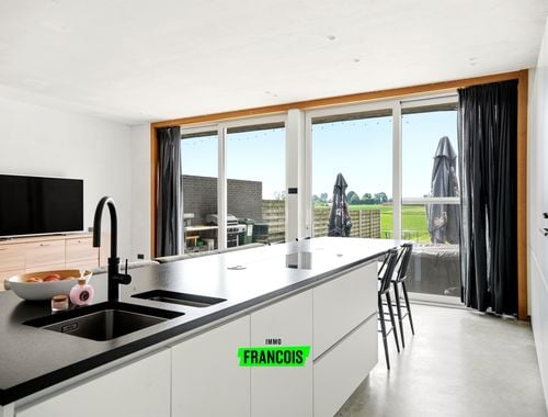                                         Rijwoning te koop in Roesbrugge-Haringe, € 238.500
