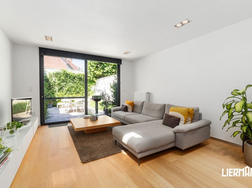 Huis te koop in Dirk Martensstraat 85,
                    9300 Aalst