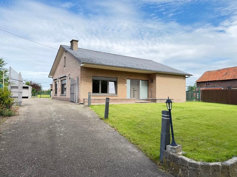 Maison à louer
                    à 3830 Wellen