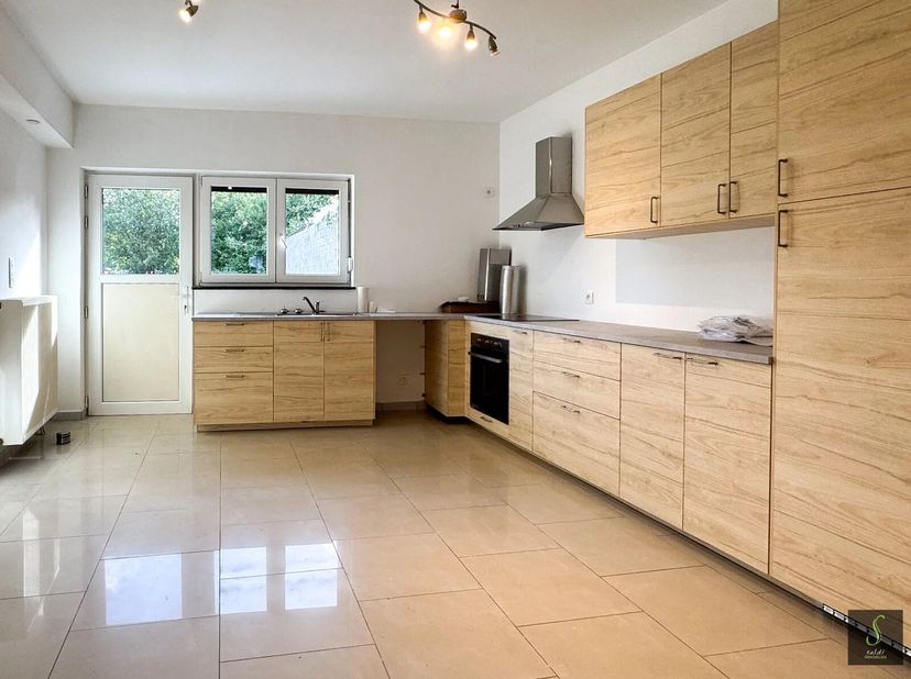 Appartement te koop in 48Chaussée de Bascoup,
                    6150 Anderlues