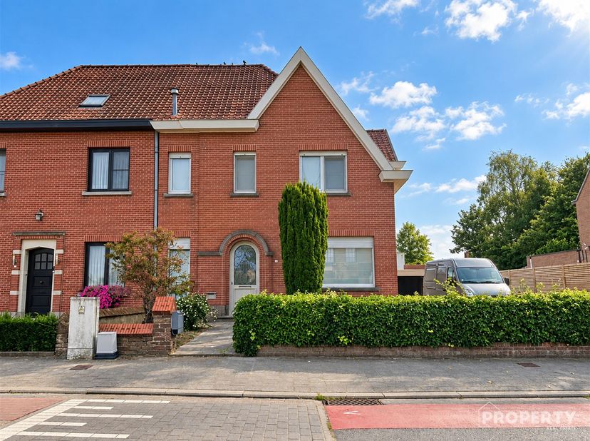 Huis te huur in Tieltsestraat 28,
                    8531 Hulste