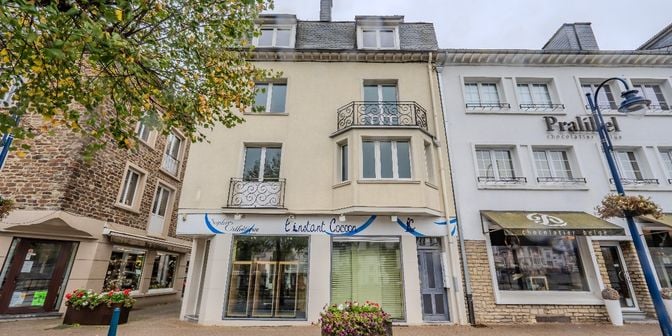 Bedrijfsvastgoed te koop in Quai de la maladrerie 10 bus A commerce, 6830 Bouillon