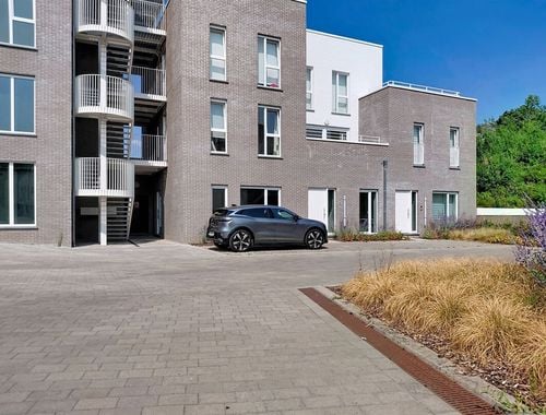                                         Appartement te huur in Heinsch, € 1.300
