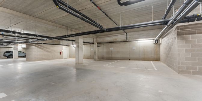 Garage à louer à 2650 Edegem