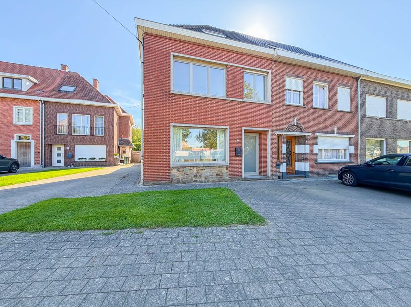 Huis te huur in Veldstraat 14,
                    9700 Oudenaarde