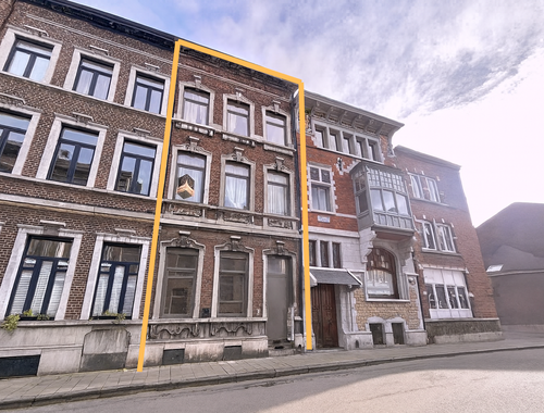                                         Immeuble d'appartements à vendre à Liège, € 480.000
