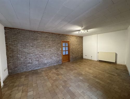                                         Appartement te huur in Quevaucamps, € 650
