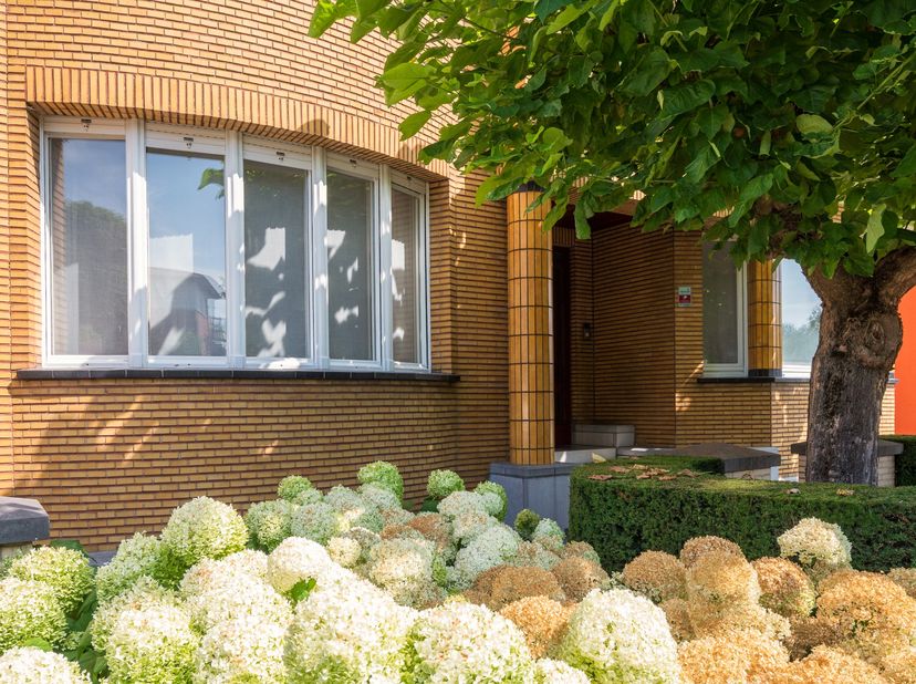 Huis te koop in ,
                    8930 Menen