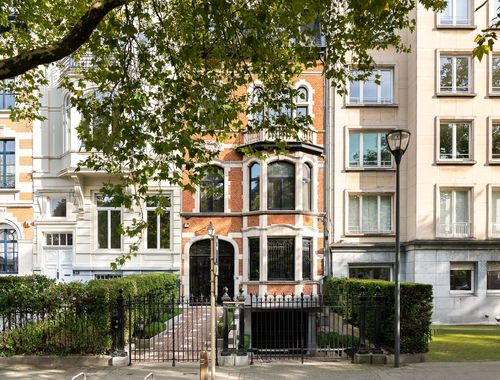                                         Woning te koop in Etterbeek, € 2.495.000
