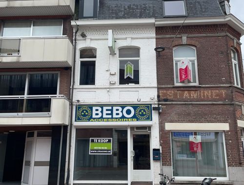                                         Bien commercial à vendre à Roeselare, € 168.000
