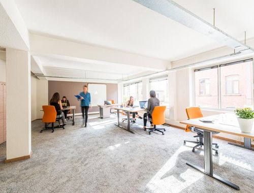                                         Bureaux à louer à Gent, € 1.350

