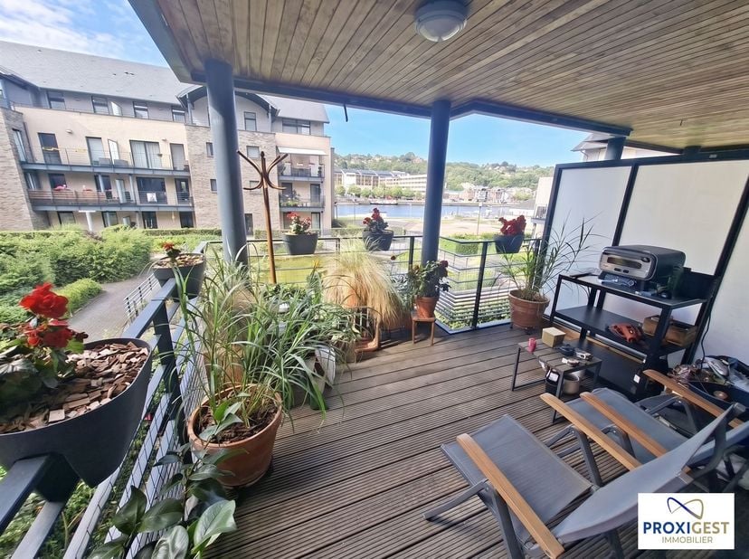 Appartement te koop
                    in 5100 Jambes