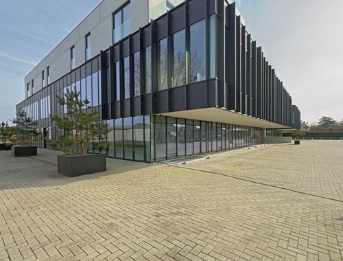                                         Bien commercial à vendre à Waregem, € 2.984.500
