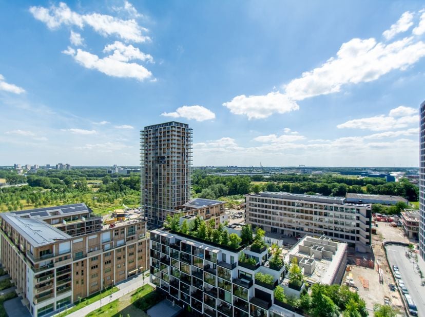 Le réputé cabinet DRDH Architects, plusieurs fois primé à l’international, s’est laissé inspirer pour la conception de ZICHT par l’environnement et la
