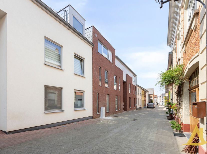 Appartement à louer
                    à 3290 Diest