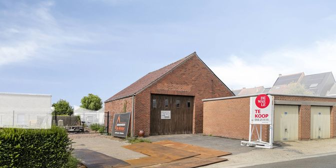 Bedrijfsvastgoed te koop in Vichtestraat 2, 8540 Deerlijk
